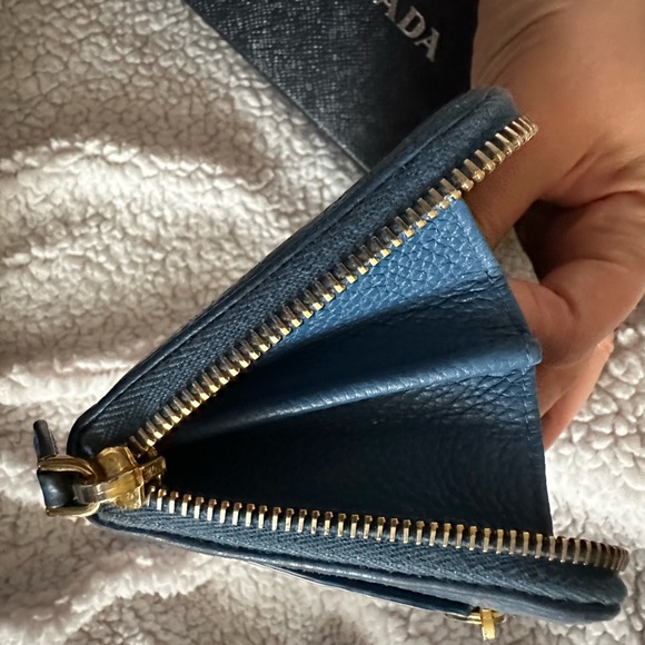 Prada wallet - Picture 16 of 16